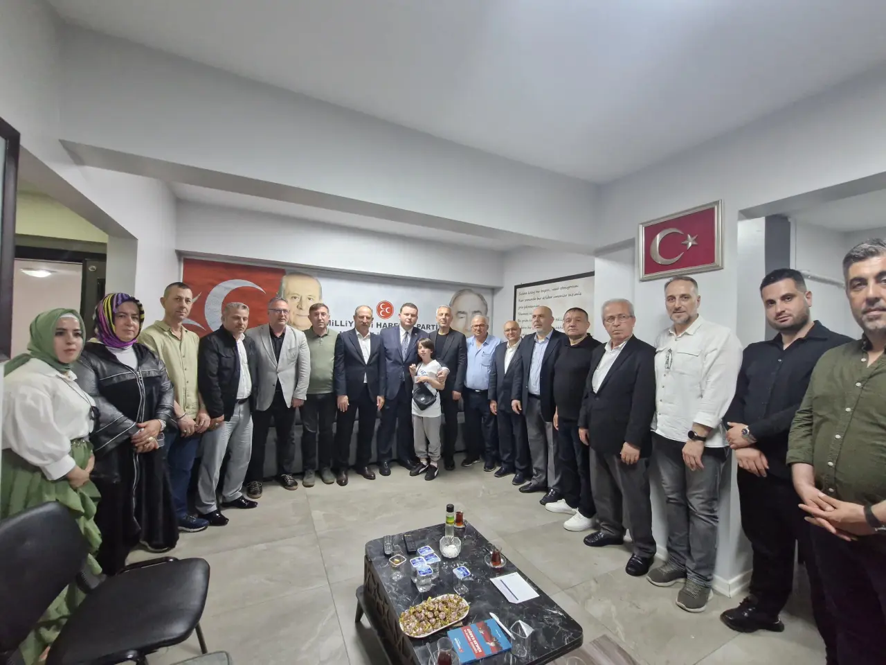 Haber: MHP Hendek Bayramlaştı - Öne Çıkan