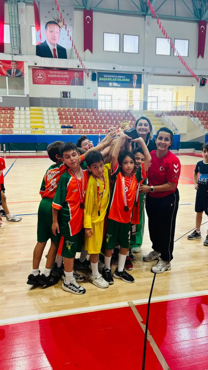 Haber: Minik Erkekler Hentbol İl Birinciliği Hendek'te Tamamlandı - Galeri-5