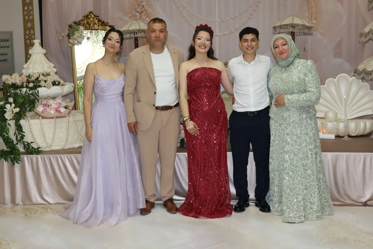 Haber: Buse ile Yunus Emre Mutluluğa Yelken Açtı - Galeri-1
