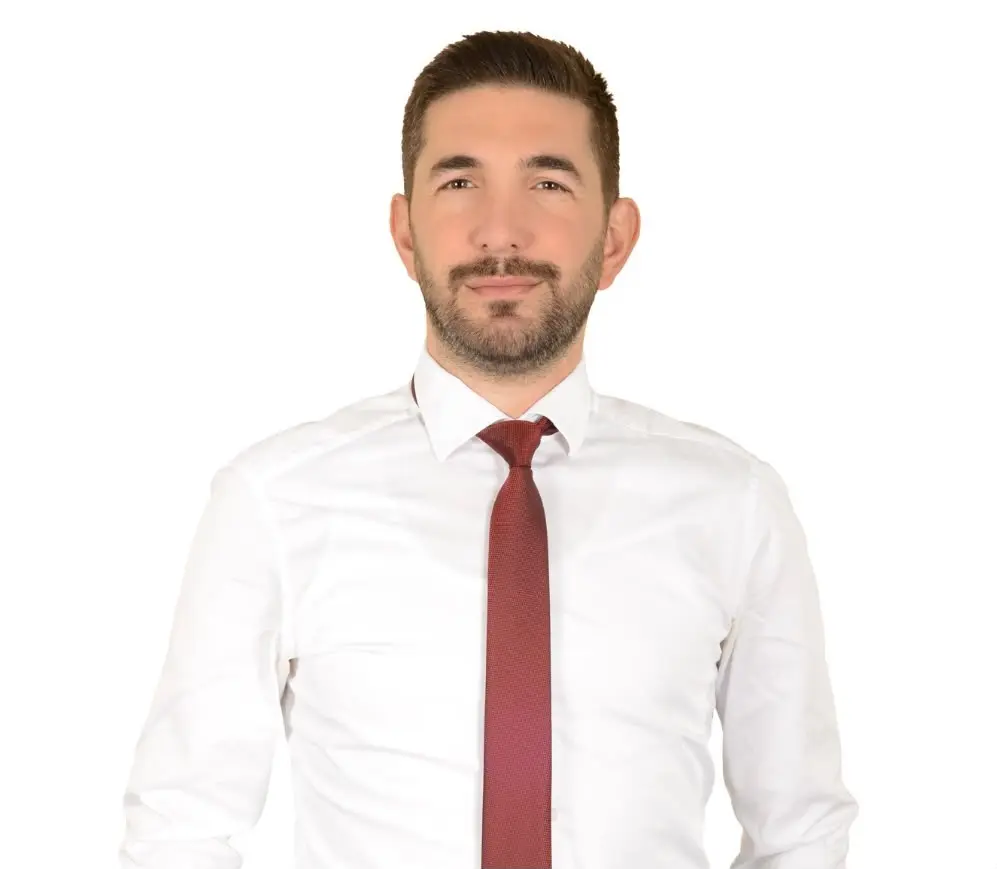 Haber: Albayrakoğlu'ndan Yılan ve Kene Riskine Karşı Tedbir Çağrısı - Öne Çıkan
