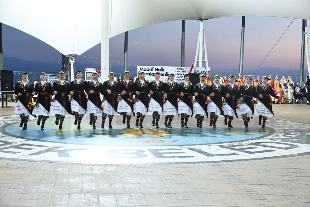 Haber: Bayraktepe’de Maarif Halk Dansları Şenliği Büyük Beğeni Topladı - Galeri-2