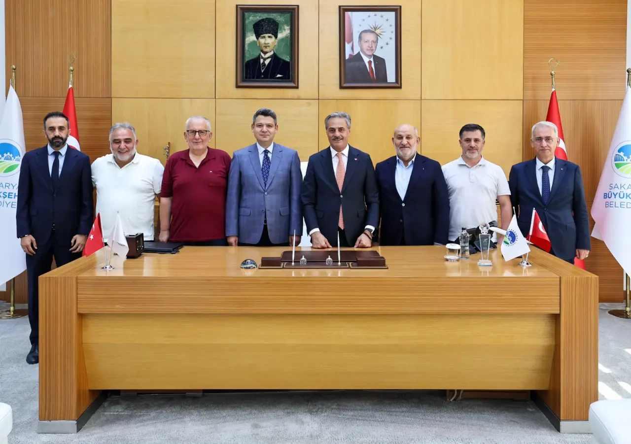Haber: Hendek İçin Dev Projeler Masada: Büyükşehir ve İlçe Belediyesi Ortak Çalışacak - Öne Çıkan