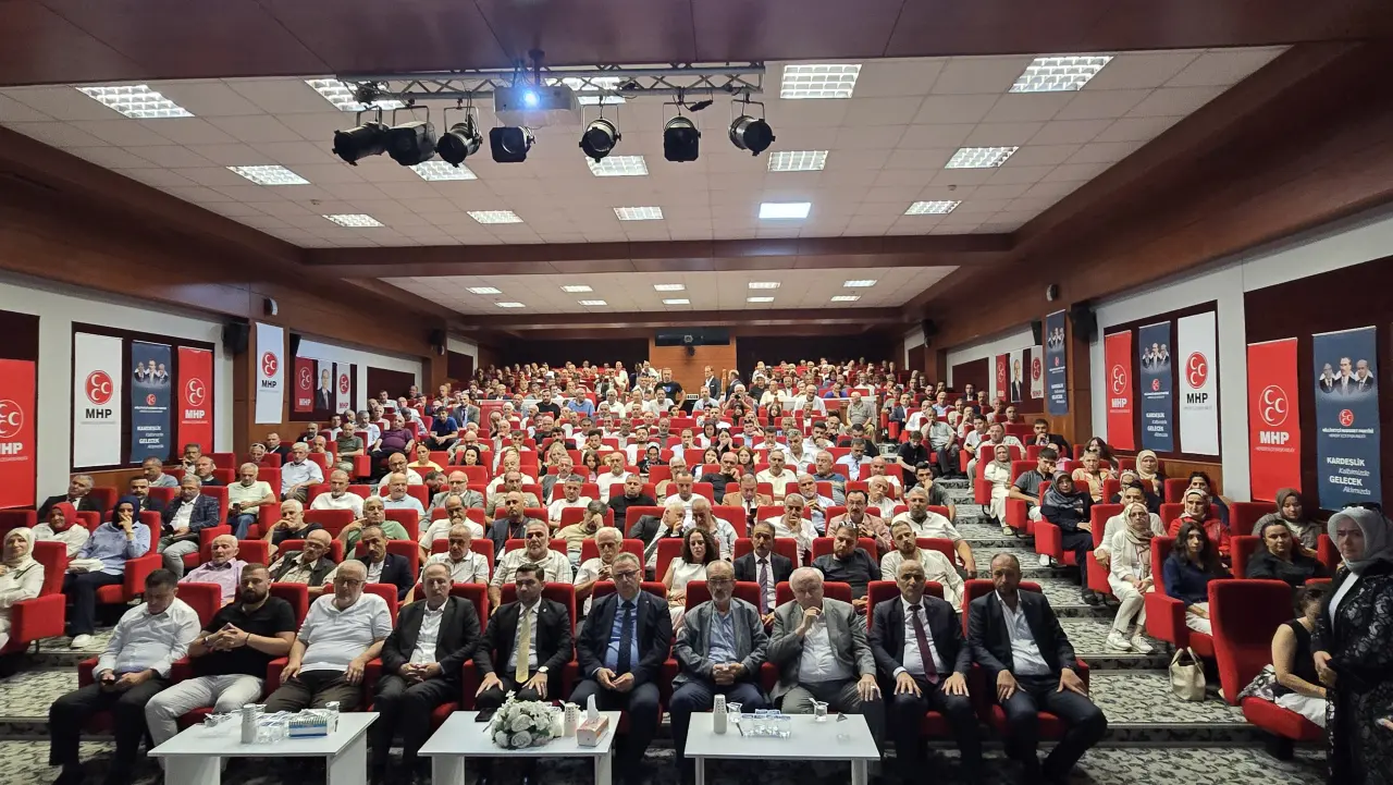 Haber: MHP Hendek’te Namlı güven tazeledi - Galeri-7