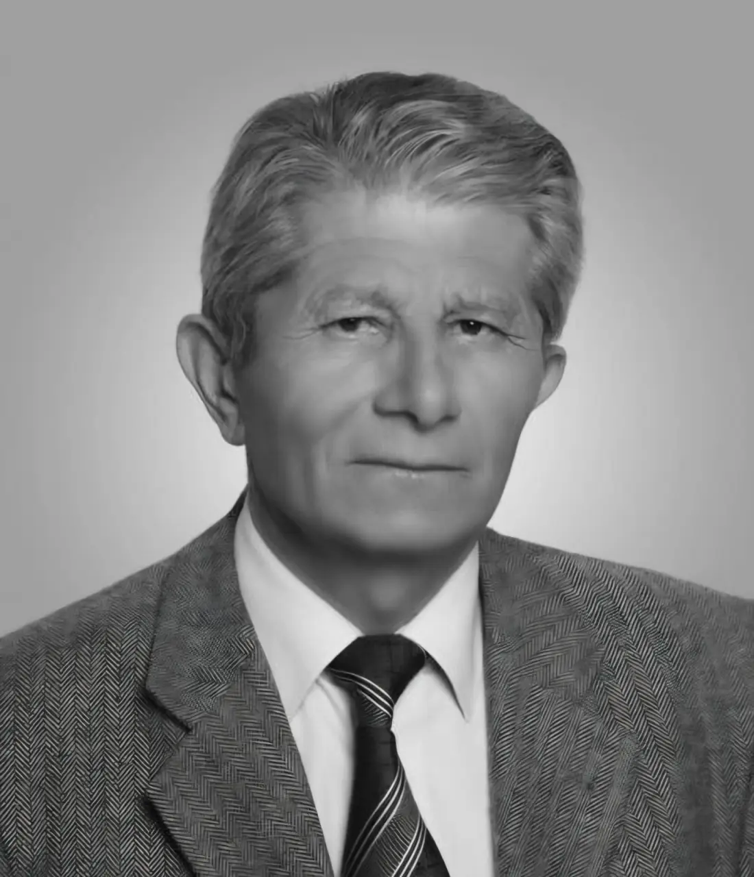 Haber: Emekli Öğretmen Ali Naci Altun vefat etti - Öne Çıkan