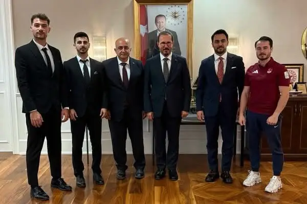 Hendek’li Dünya Şampiyonumuz Yusuf Eren Temizel’den Anlamlı ziyaret