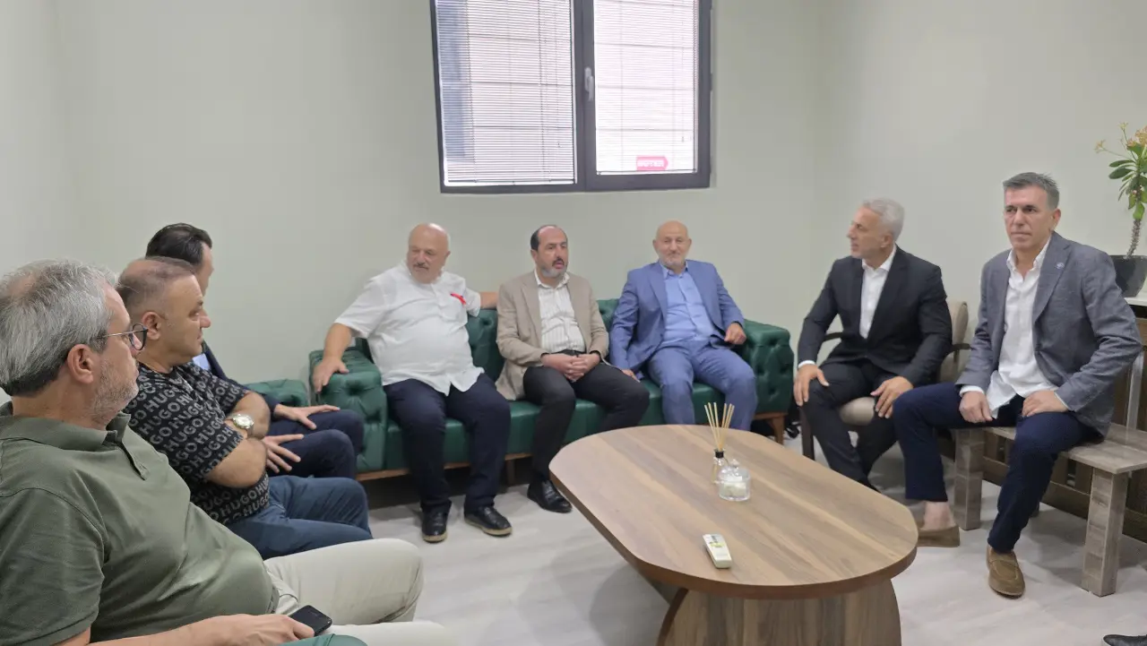 Haber: ÖzserNeo Sigorta törenle hizmete açıldı - Galeri-2