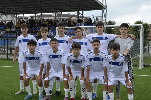 Hendekspor U14’ten Karasu Spor’a 6 Gollü Galibiyet