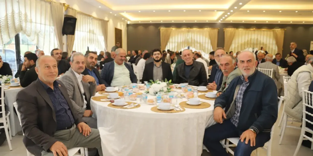 Haber: BAŞKAN PÜSKÜLLÜ DİN GÖREVLİLERİYLE ULUDERE SOSYAL TESİSLERİNDE BİR ARAYA GELDİ - Galeri-2