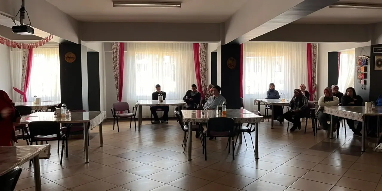 Haber: Huzurevi Personeline Hayat Arama Kurtarma’dan Afet Eğitimi - Galeri-3
