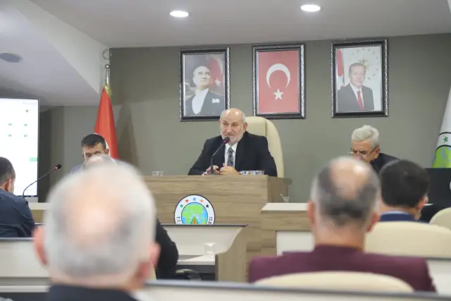 HENDEK MECLİSİ 8 MADDEYİ KARARA BAĞLADI