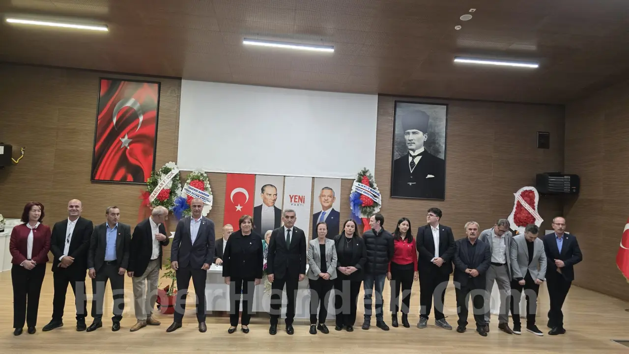 Haber: Yeni Parti İlçe Başkanı Bayraktar oldu - Öne Çıkan