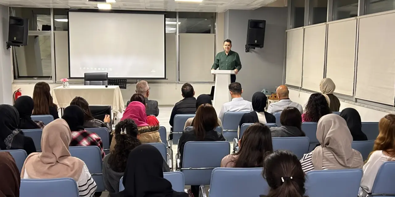 Haber: Kaymakam Gökpınar, Hendek KYK Yurdunda Gençlerle Buluştu - Galeri-2