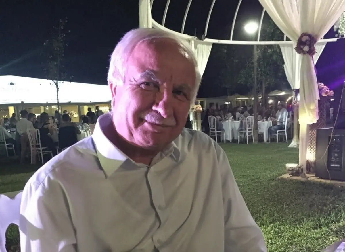 Haber: İmam Hatip ve Atike Hanım eski müdürü Muammer Yener vefat etti - Öne Çıkan