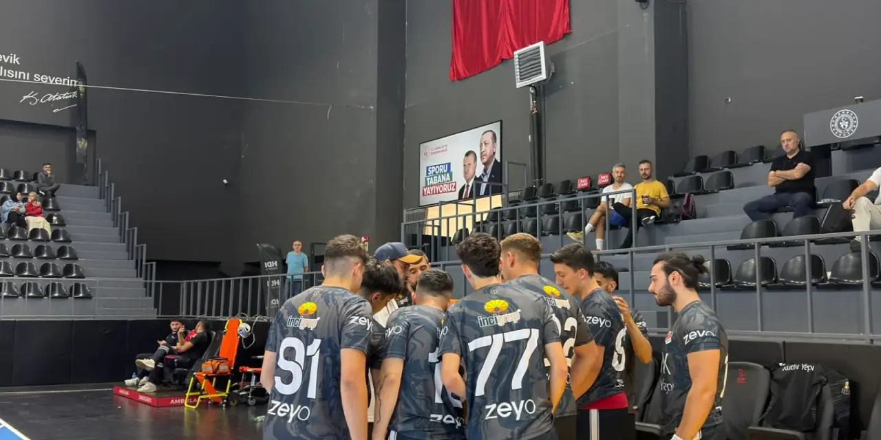 Haber: 1954 Hendek Spor Kulübü Mücadelesiyle Takdir Topladı - Galeri-1