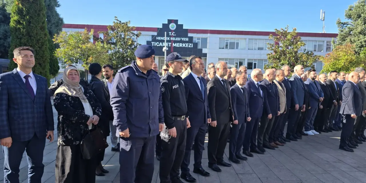 Haber: 19 EKİM MUHTARLAR GÜNÜ HENDEK'TE TÖRENLE KUTLANDI - Galeri-5