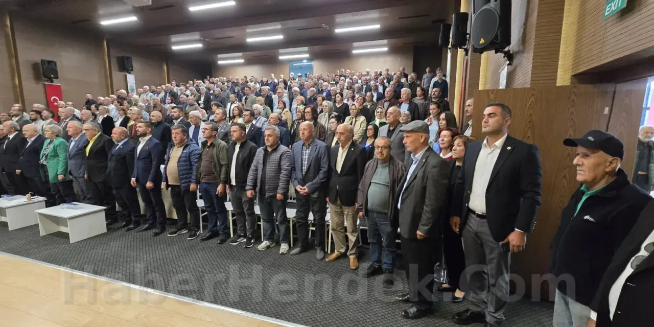 Haber: Yeni Parti İlçe Başkanı Bayraktar oldu - Galeri-2