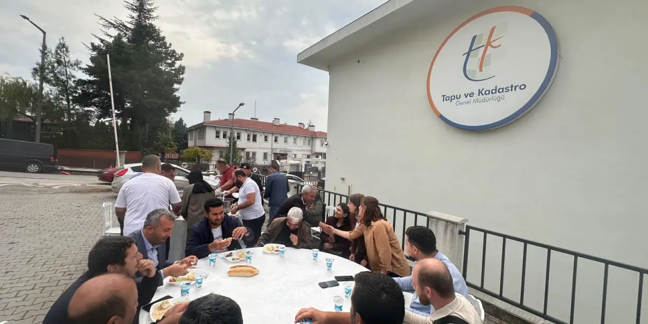 Haber: Yıldız, 43 yıllık meslek hayatının ardından emekliye ayrıldı - Galeri-2