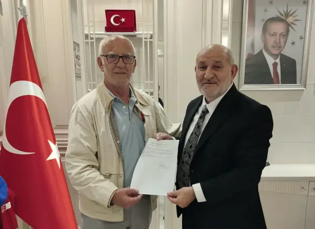 Ağra’dan, Cevat Ayhan’ın Adının Yaşatılması İçin Dilekçe