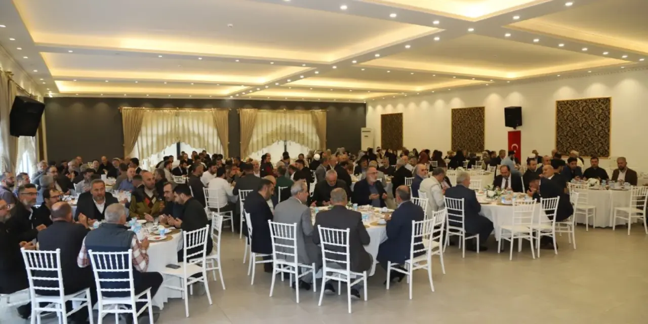 Haber: BAŞKAN PÜSKÜLLÜ DİN GÖREVLİLERİYLE ULUDERE SOSYAL TESİSLERİNDE BİR ARAYA GELDİ - Galeri-3
