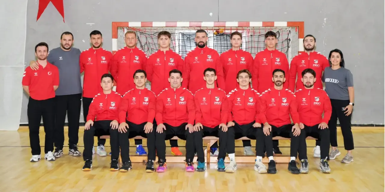 1954 HENDEK SPOR KULÜBÜ 1. LİG’DE MÜCADELESİNİ SÜRDÜRÜYOR