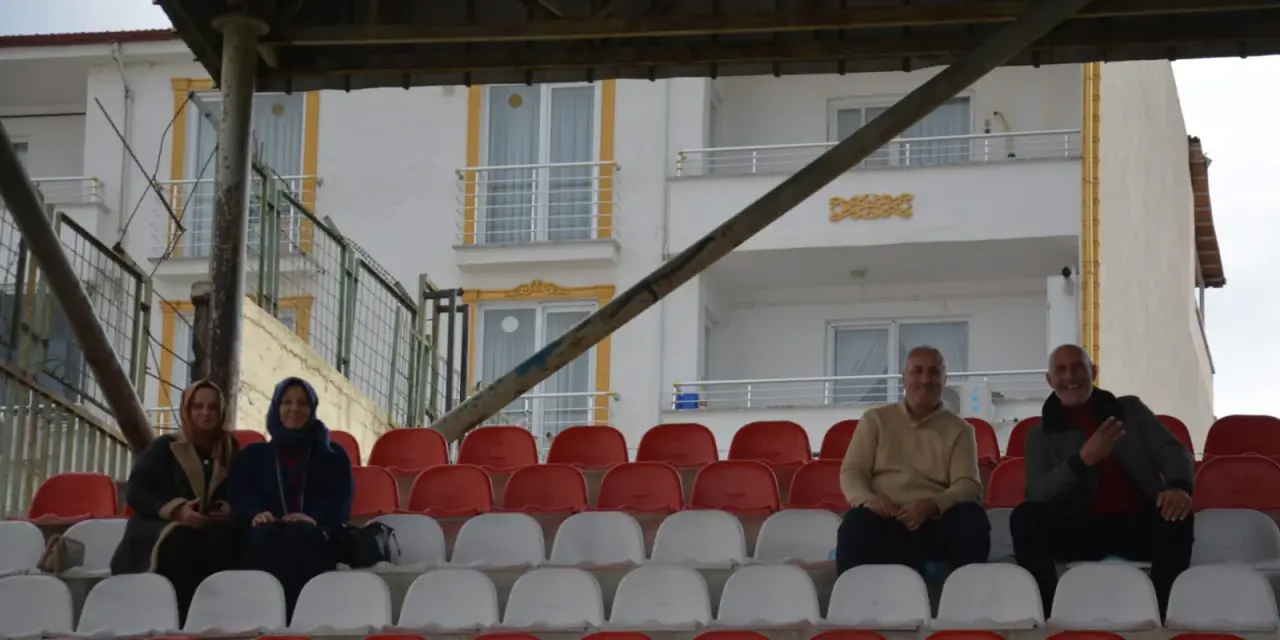 Haber: Hendekspor Lige 1 puanla başladı - Galeri-3
