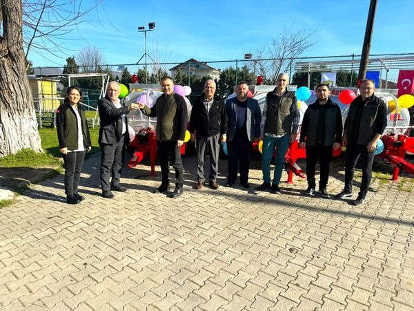 Hendek’te Yangın Söndürme Amaçlı Su Tankerleri Dağıtımı ve Teslim Töreni Gerçekleştirildi