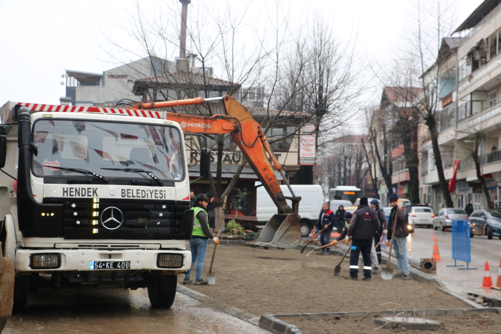 Yeni Cami Taksi Durağına düzenleme yapıldı 