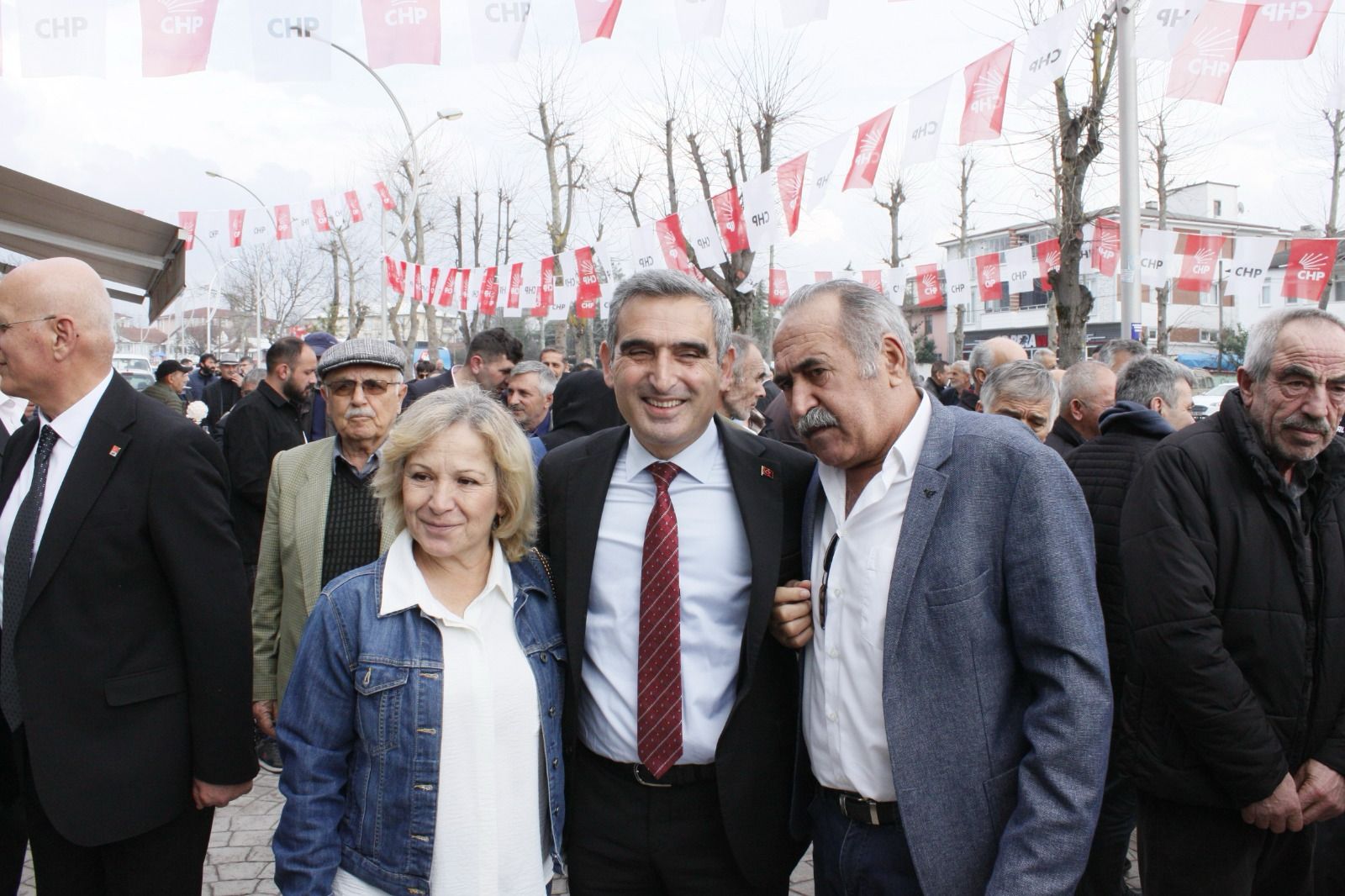 Bayraktar ekibini ve projelerini tanıttı 