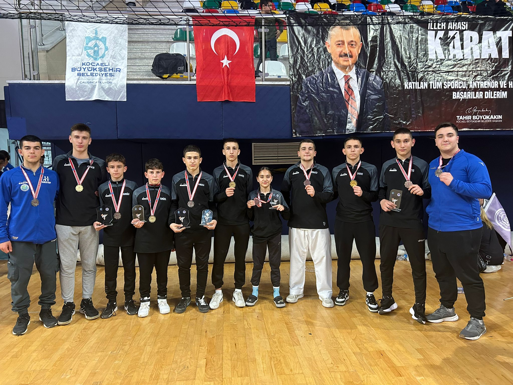 ŞAMPİYON HENDEK KARATE