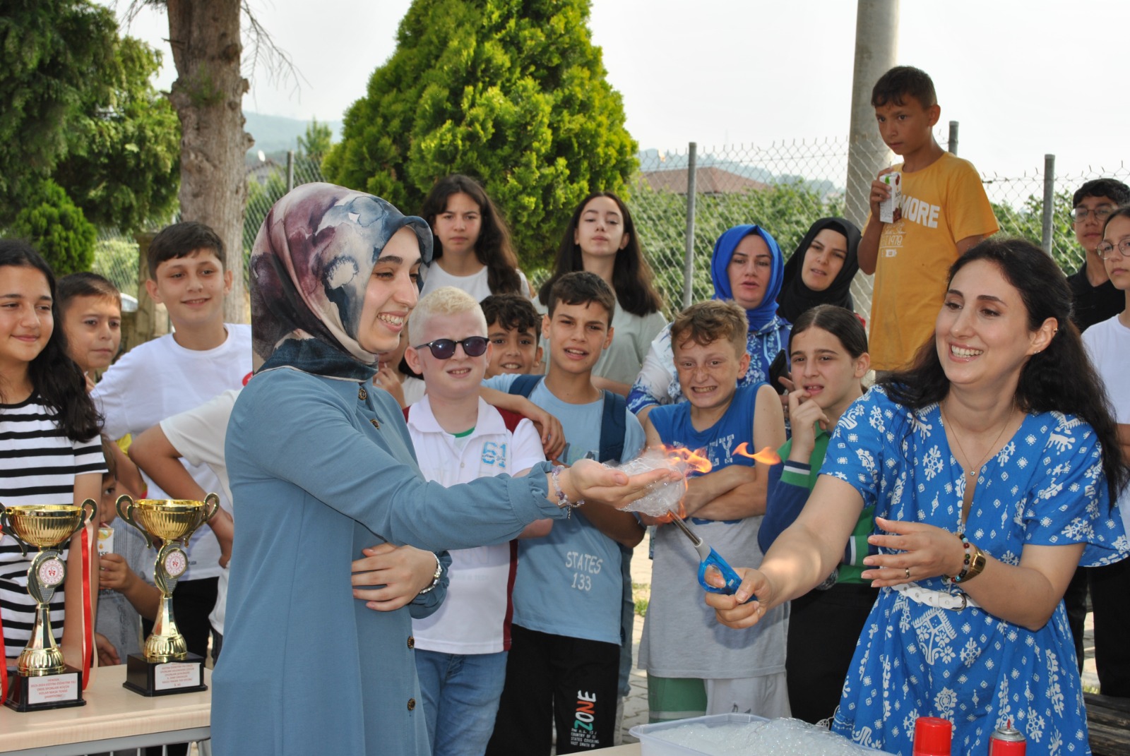 Atikehanım Ortaokulundan Bilim, Teknoloji, Sanat ve Kültür şenliği