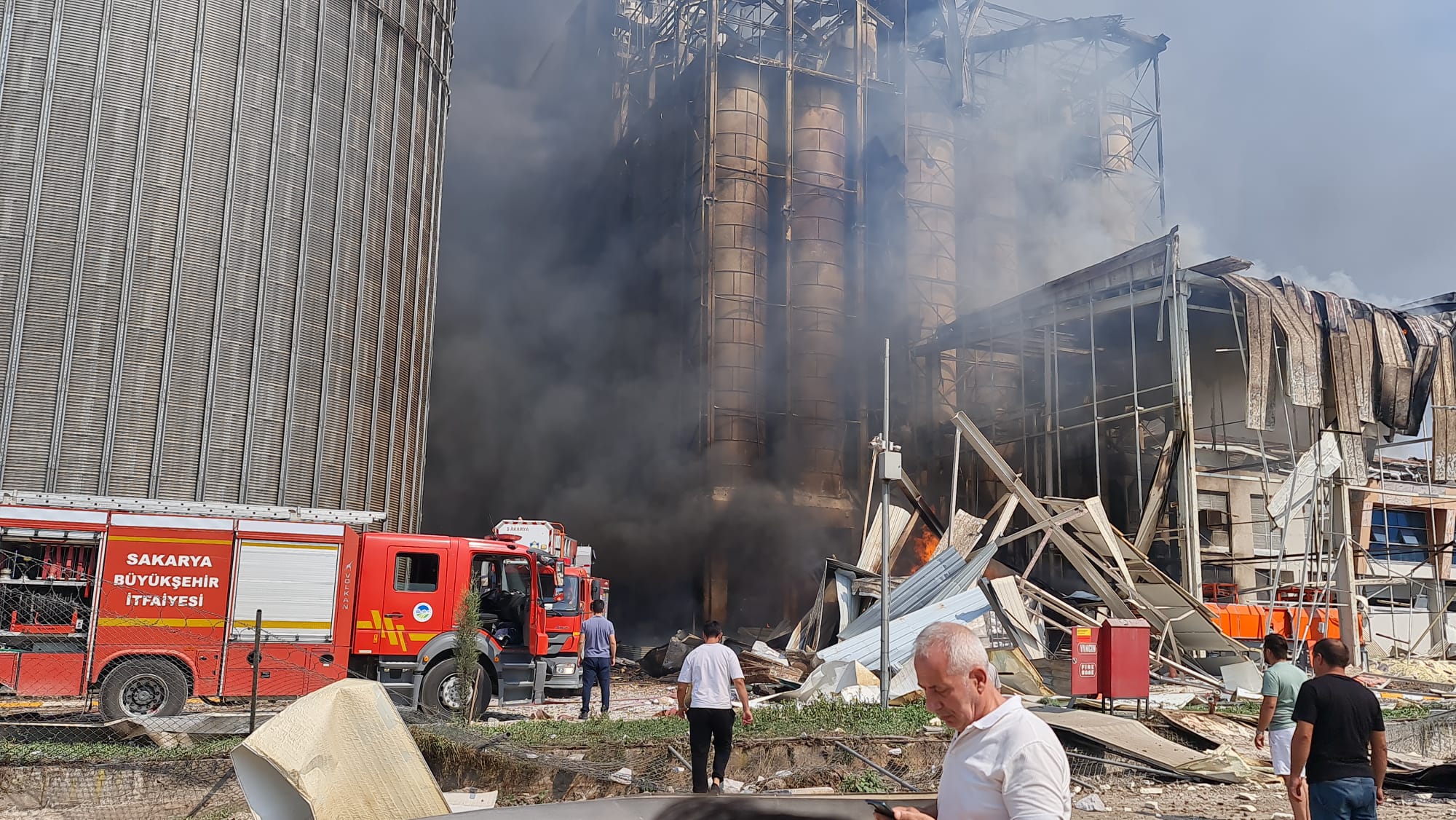 Vali Karadeniz patlamaya ilişkin son durumu açıkladı