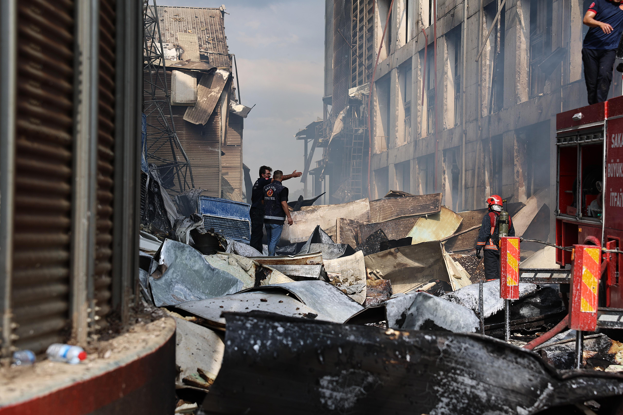 Vali Karadeniz patlamaya ilişkin son durumu açıkladı