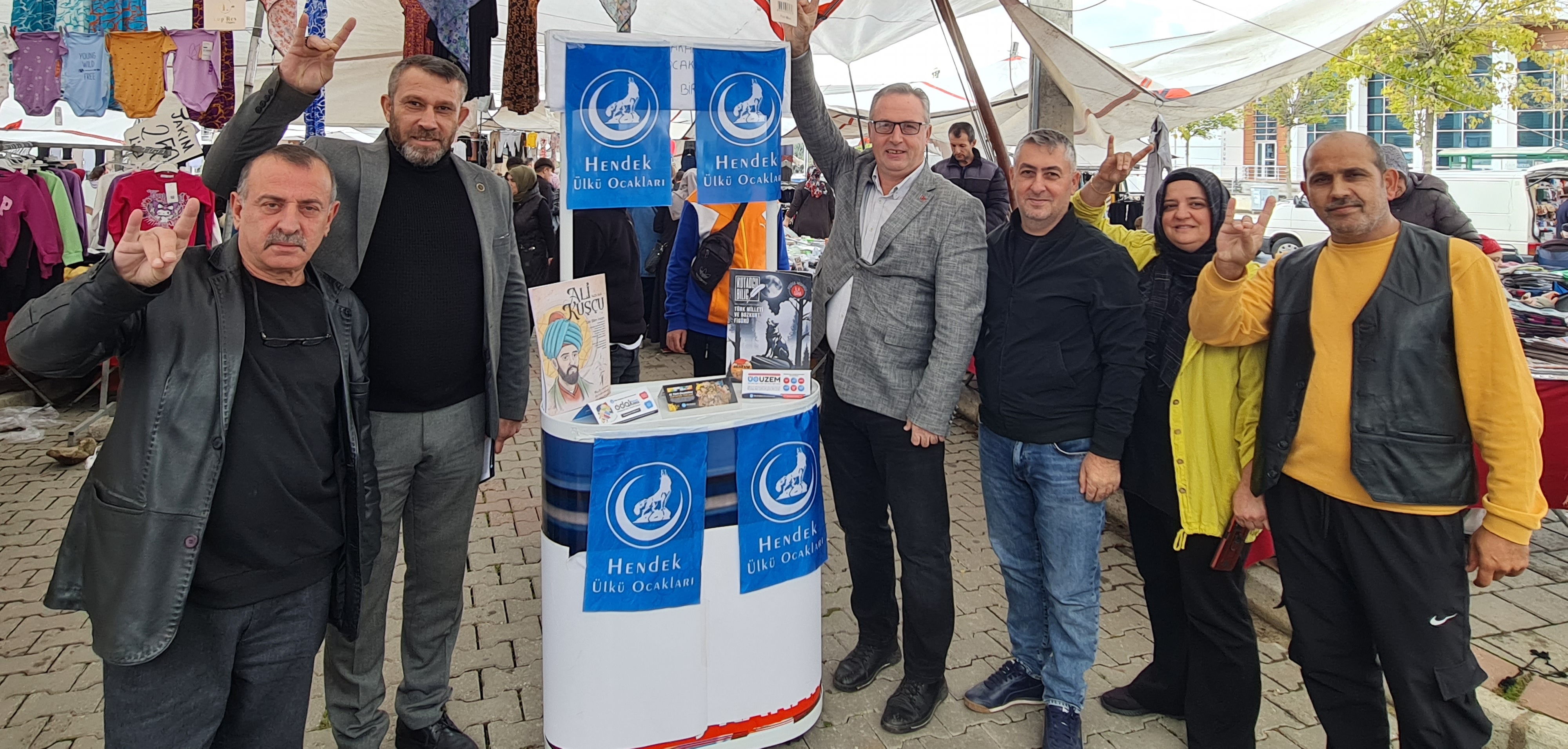 Namlı’dan Ülkü Ocakları Standına Ziyaret