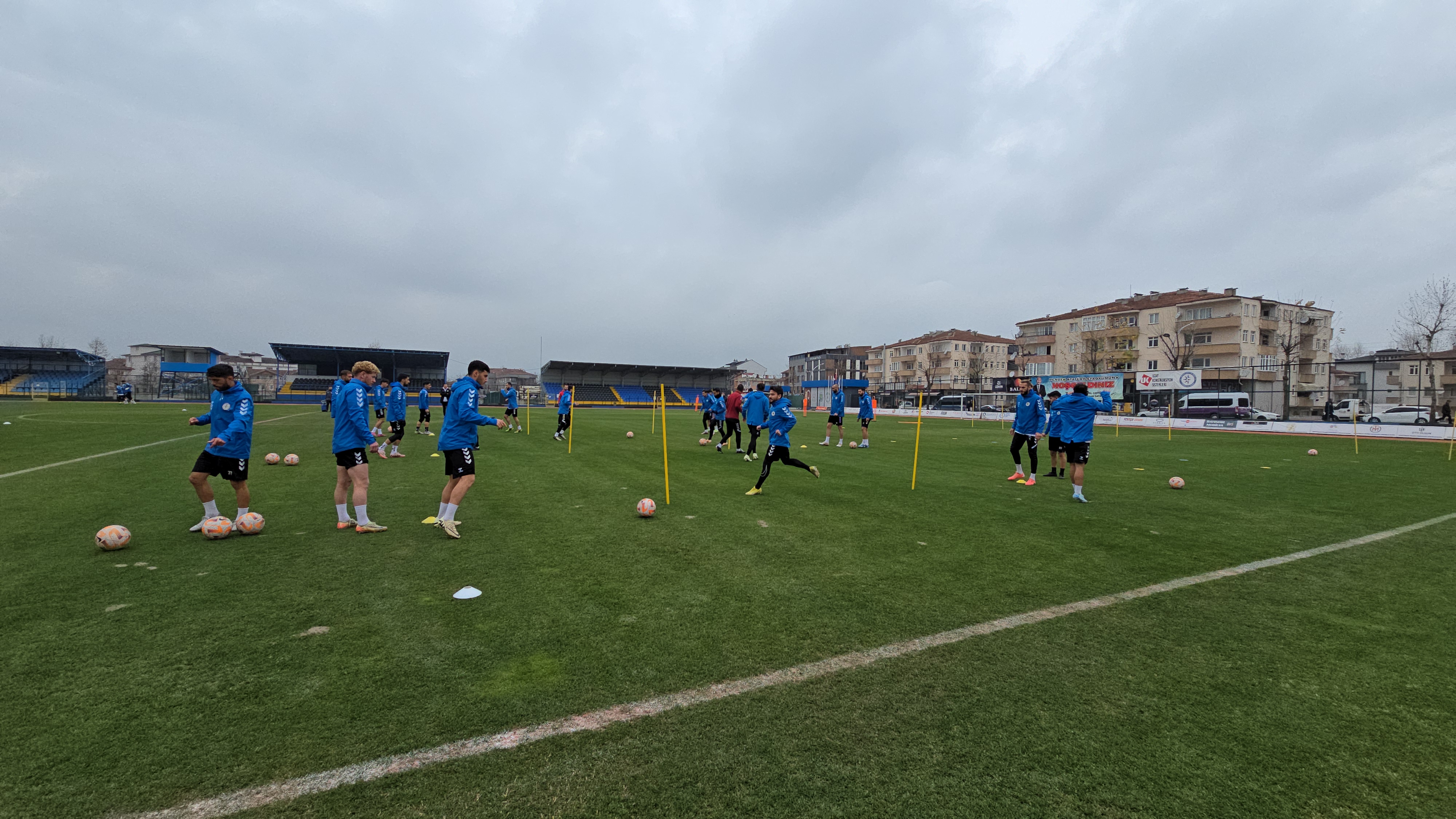 Hendekspor, Darıca Gençlerbirliği Maçına Hazırlanıyor