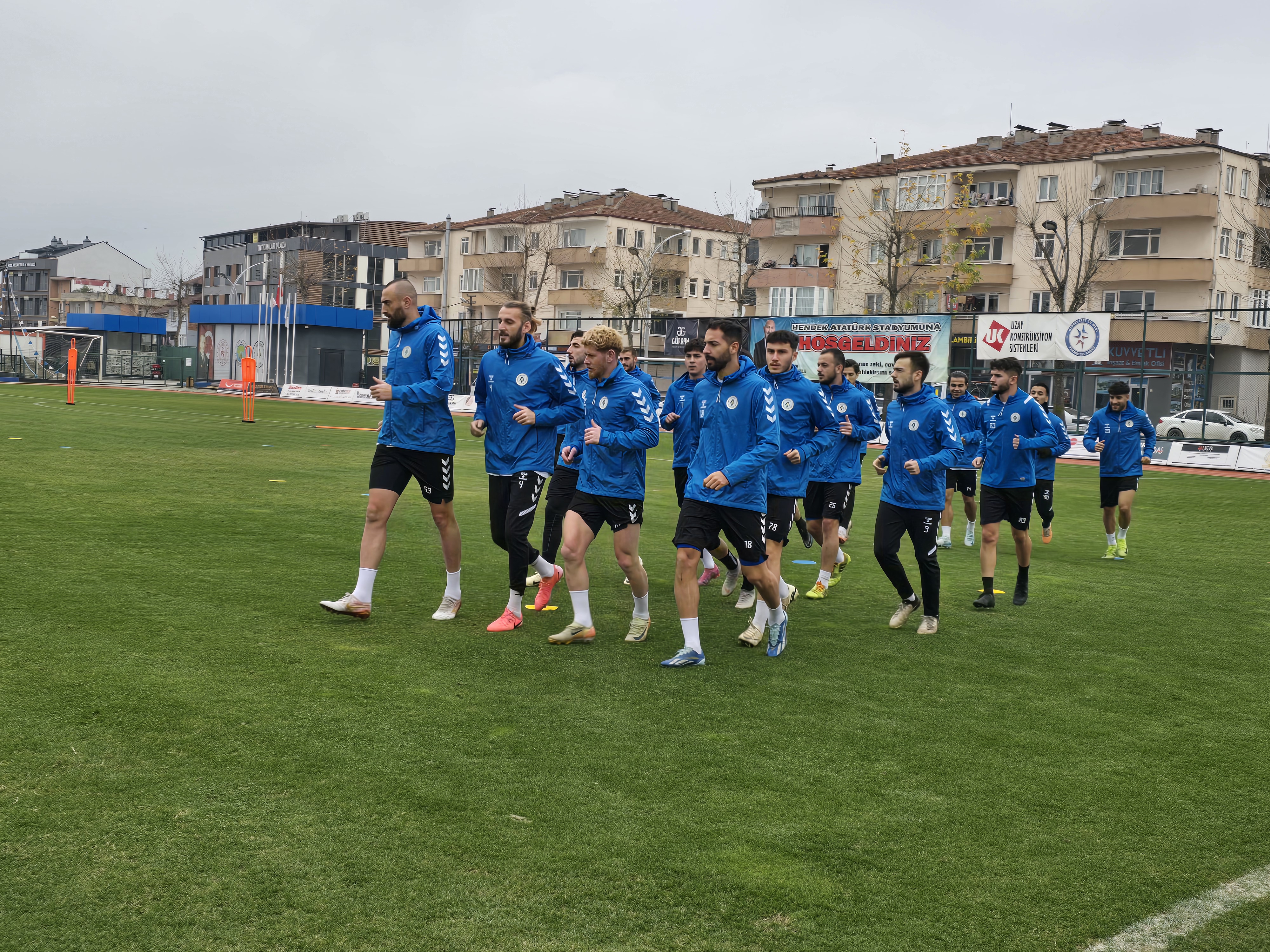 Hendekspor, Darıca Gençlerbirliği Maçına Hazırlanıyor