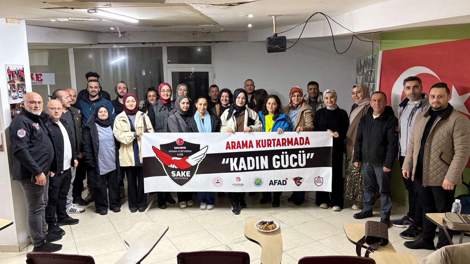 Sakarya Arama Kurtarma Ekibi'nden Kadın Gücü Projesi'ne Yeni Bir Nefes