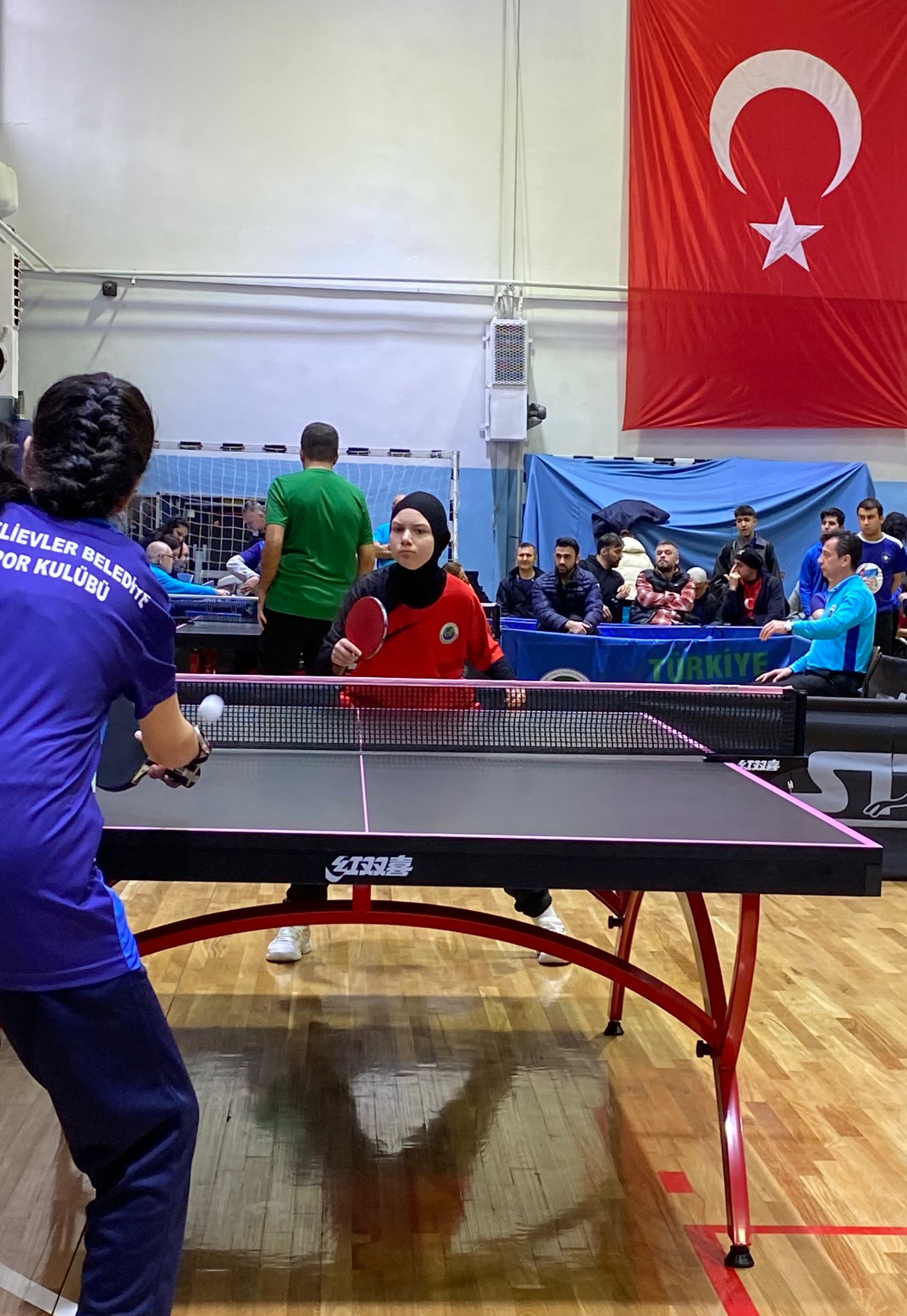 Olimpik Spor Kulübü Masa tenisinde çifte madalya kazandı