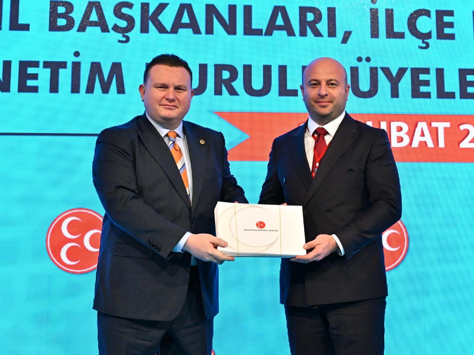 MHP’LİLER ANKARA'YA EĞİTİME GİTTİ