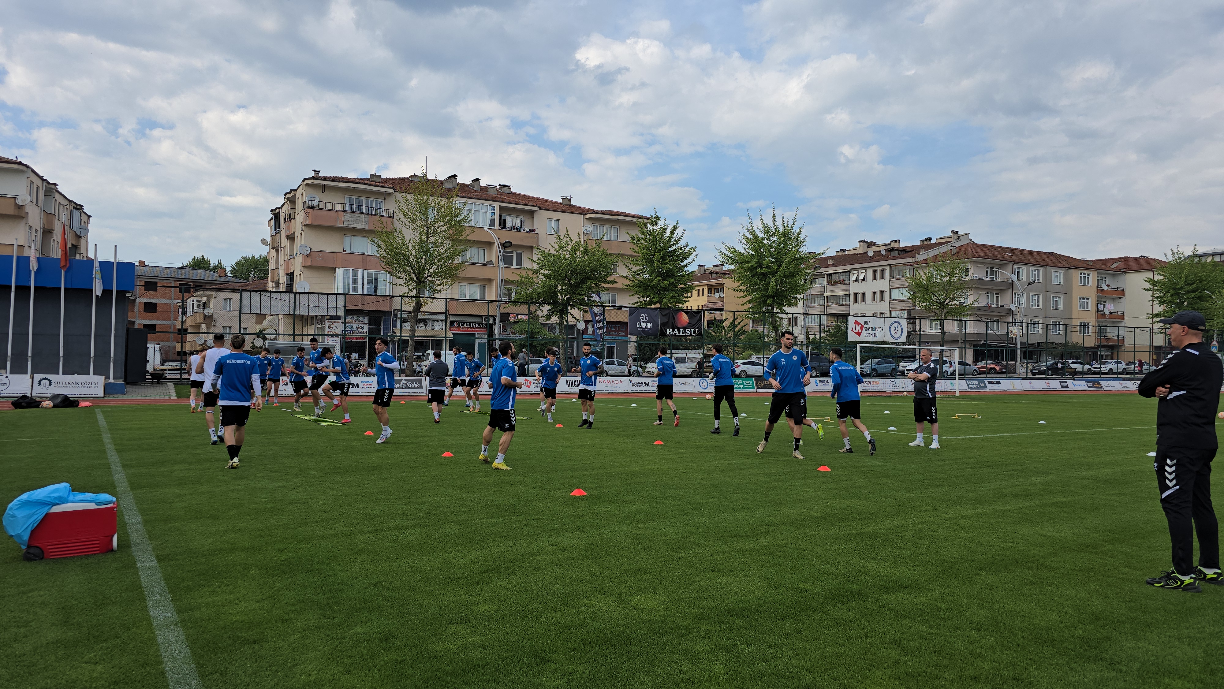 Hendekspor Gölcükspor Mesaisine Başladı