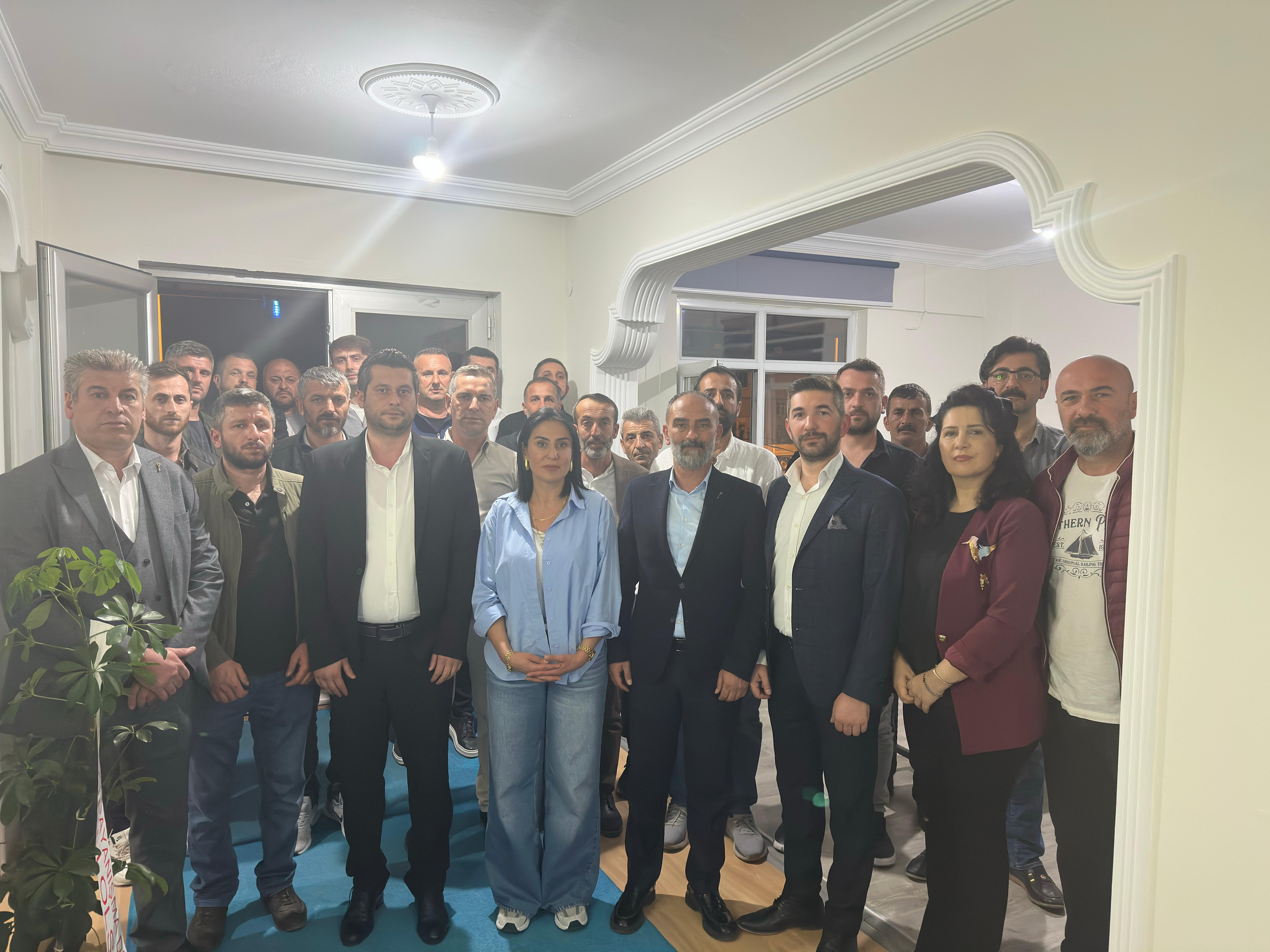 Anahtar Parti Hendek Teşkilatı’ndan Güçlü Mesaj