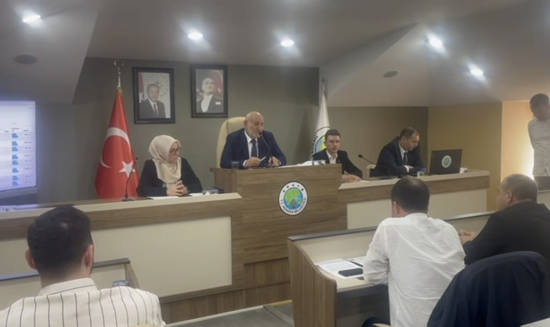 Püsküllü'nün dediği gibi olmadı, Cezaevi değil parfümcü faaliyete başladı