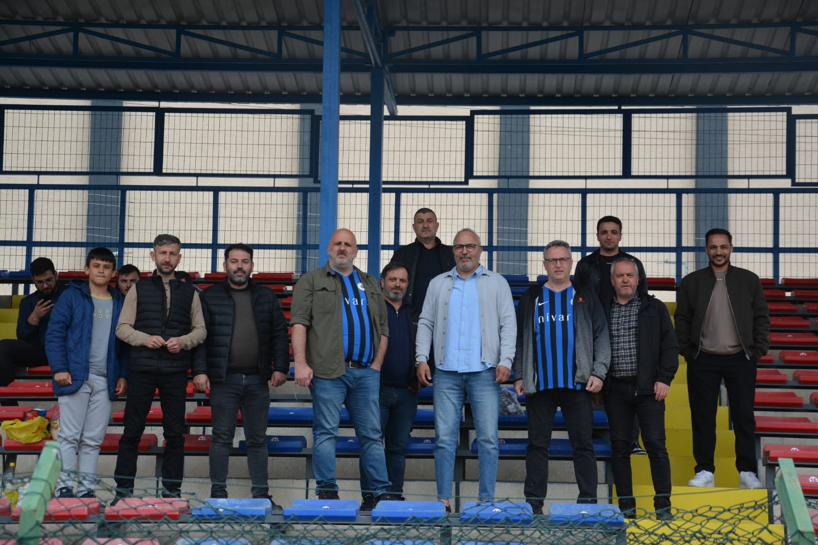HENDEKSPOR TURLADI
