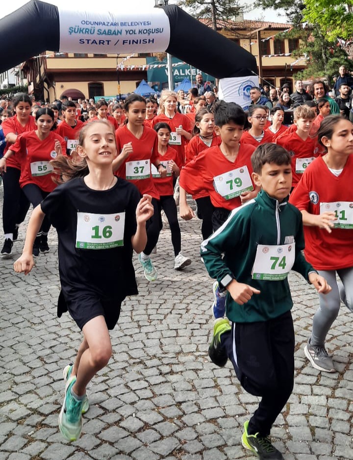 Atletizm'de Güzel Başarılar Geliyor