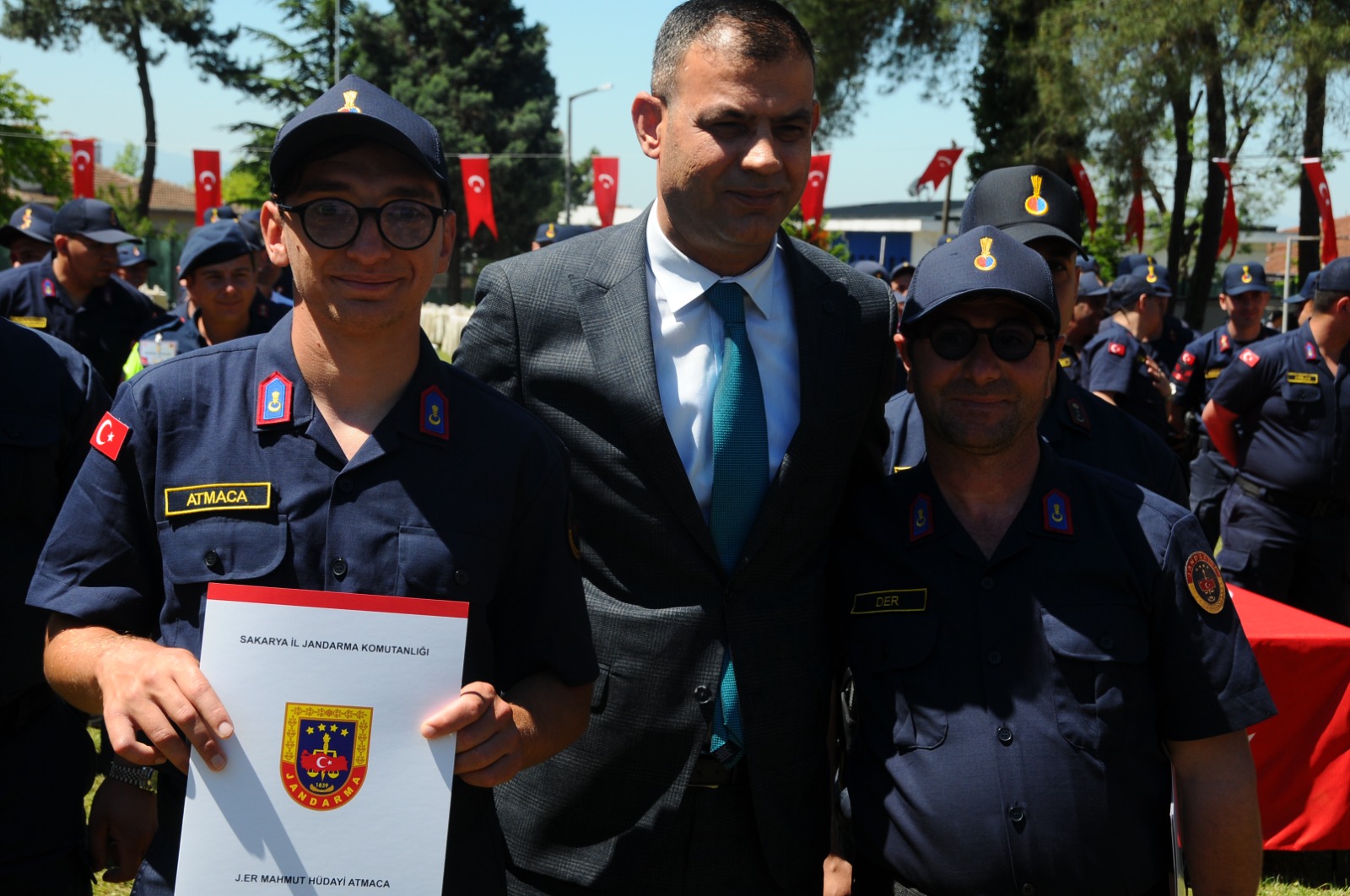 Özel Gereksinimli Gençler Askerlik yemini etti