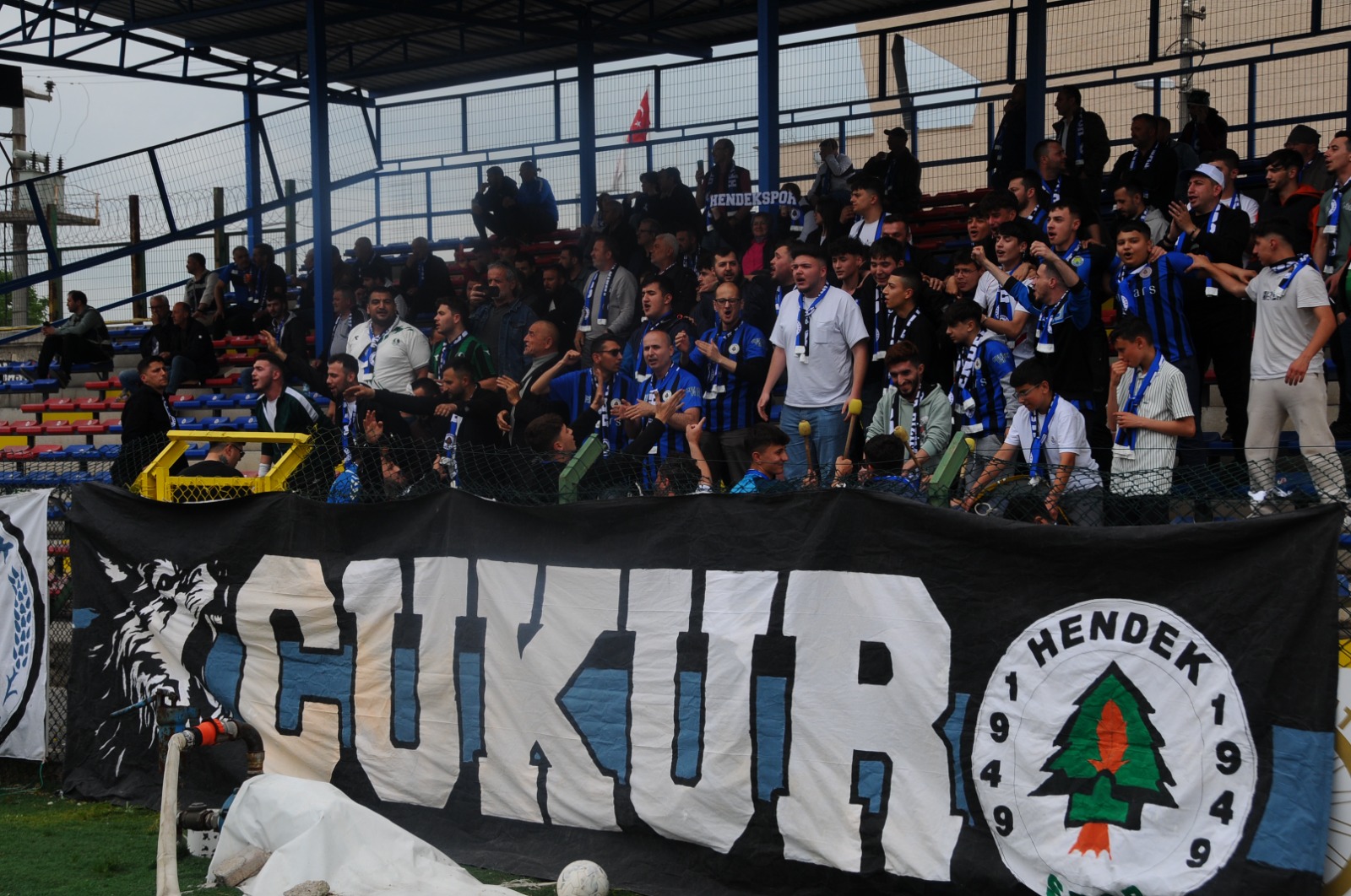 Hendekspor taraftarından otobüs hareket duyurusu