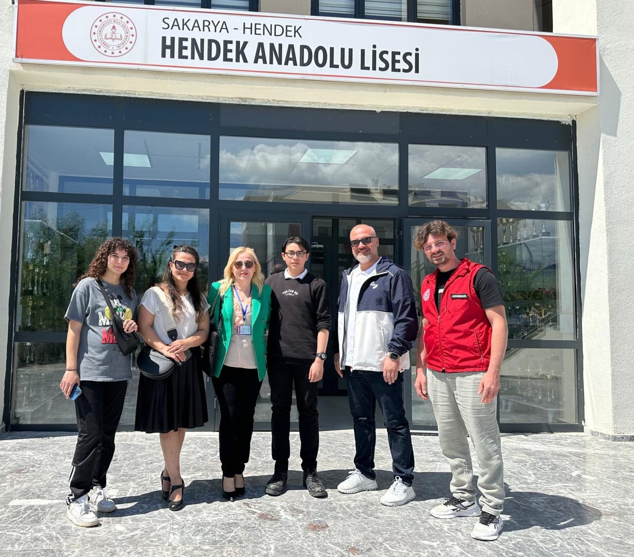 GENÇLERE DİJİTALİZMDEN SPORA SEMİNERİ
