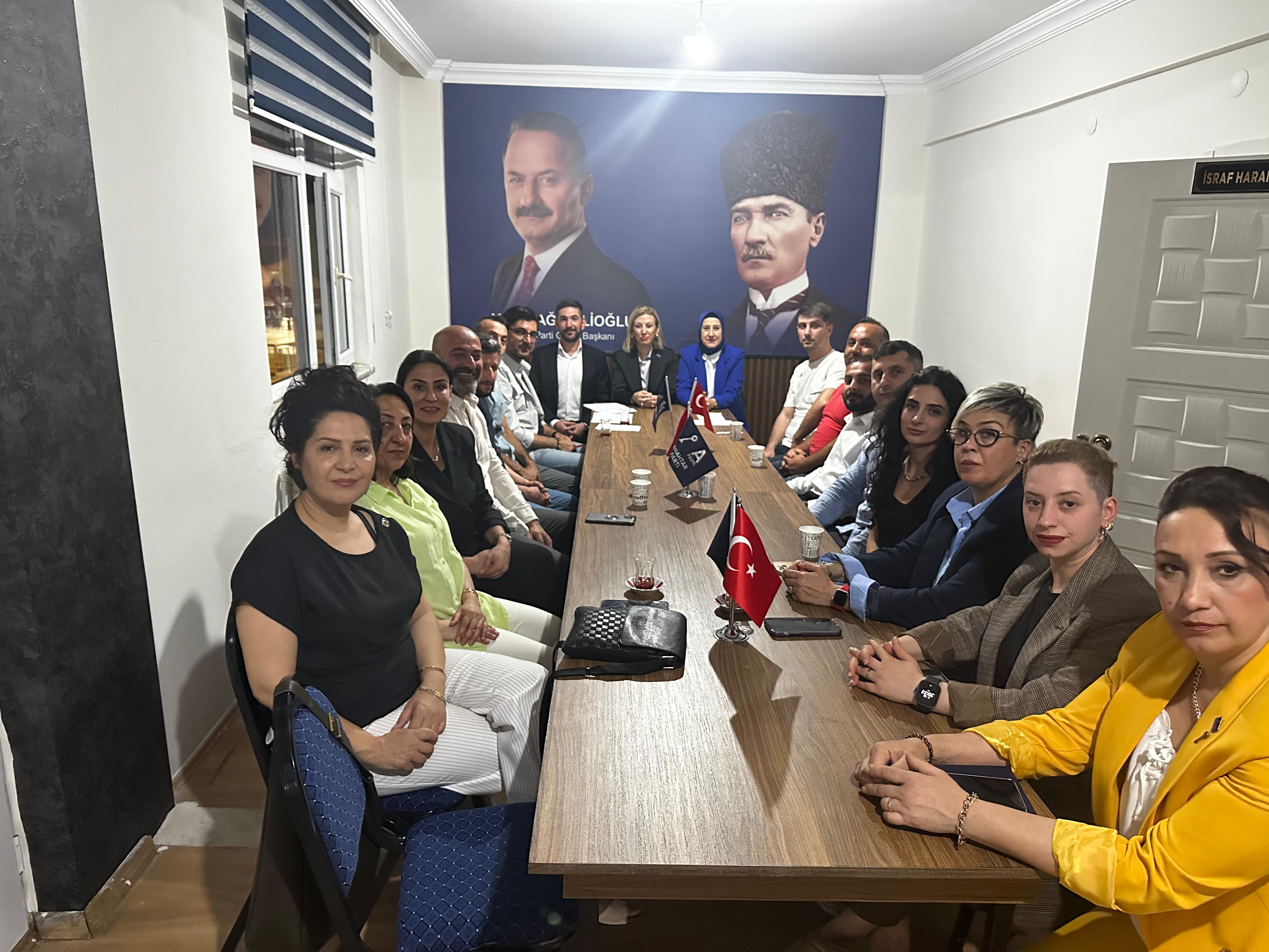 Anahtar Partisi Hendek Kadın Kolları Başkanı Ersoy oldu