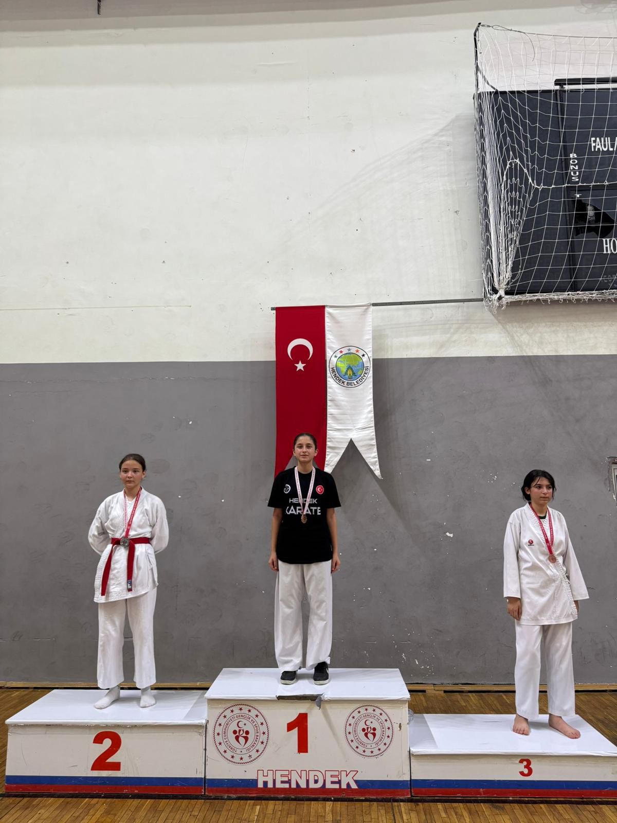 KARATEDE HENDEK FIRTINASI