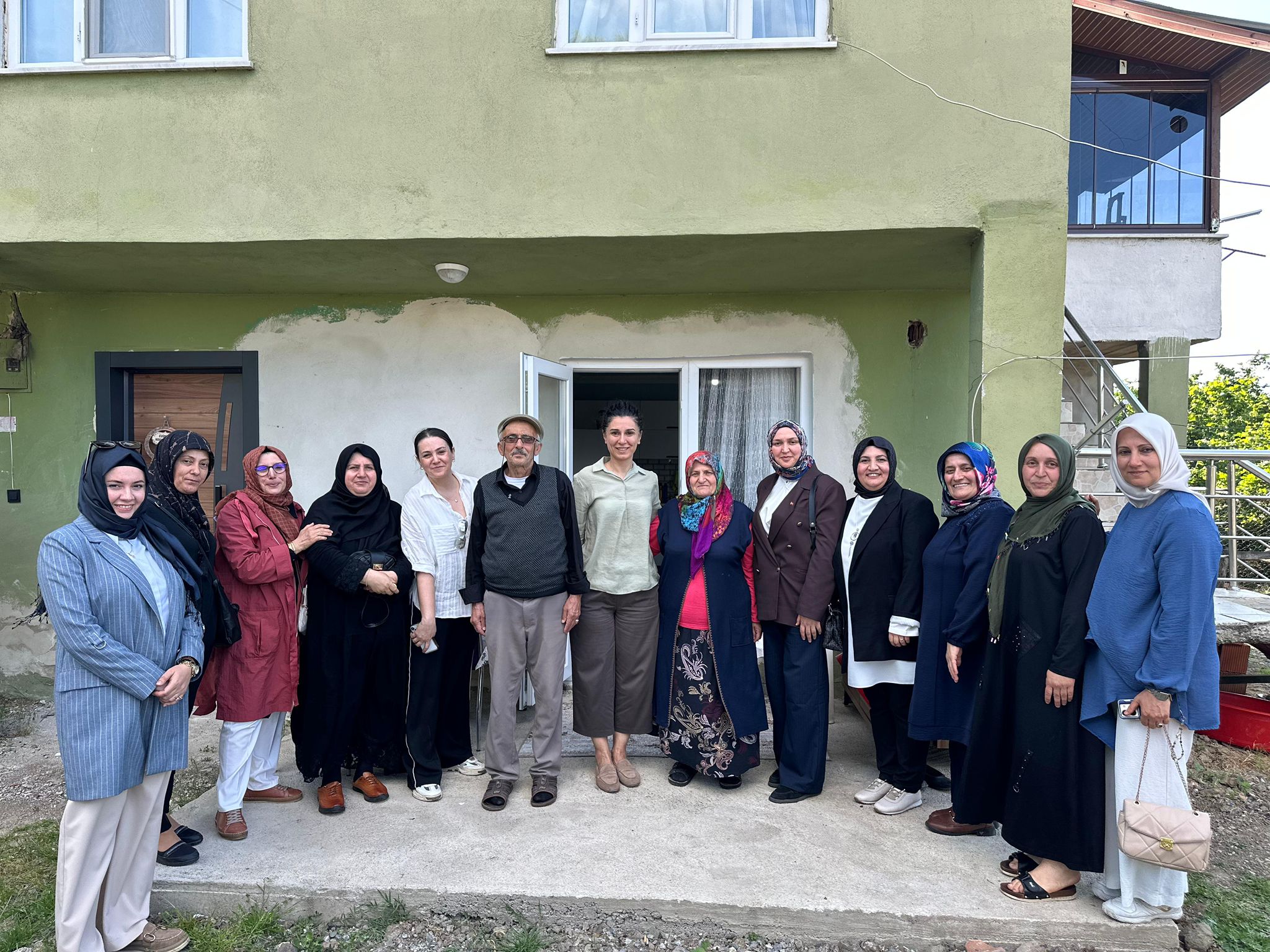 Her Kapı Bir Gönül Programı Kapsamında Mahalle Ziyaretleri Gerçekleştirildi