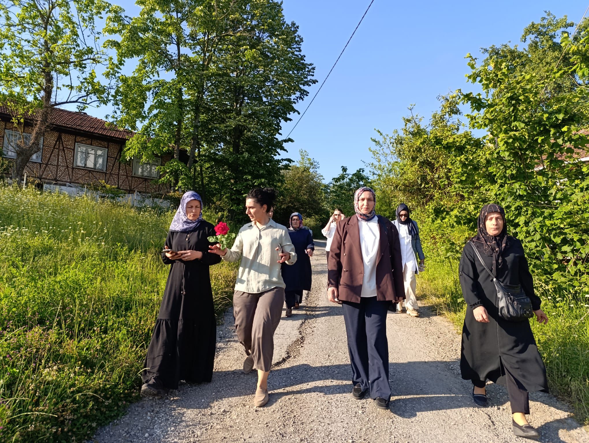 Her Kapı Bir Gönül Programı Kapsamında Mahalle Ziyaretleri Gerçekleştirildi